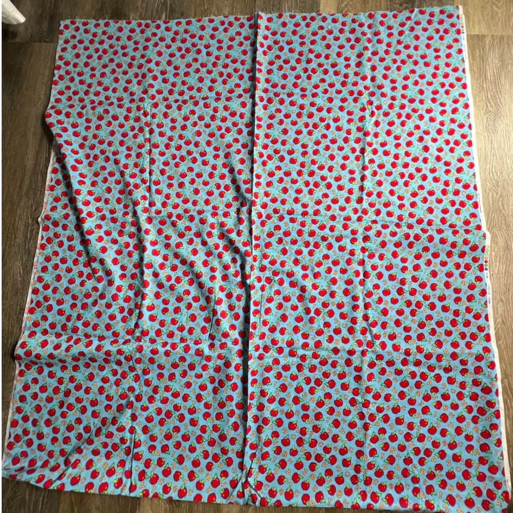 Unbranded Apple ABC School Fabric 2.7 Yards Blue Cotton Teacher Crafting 3975